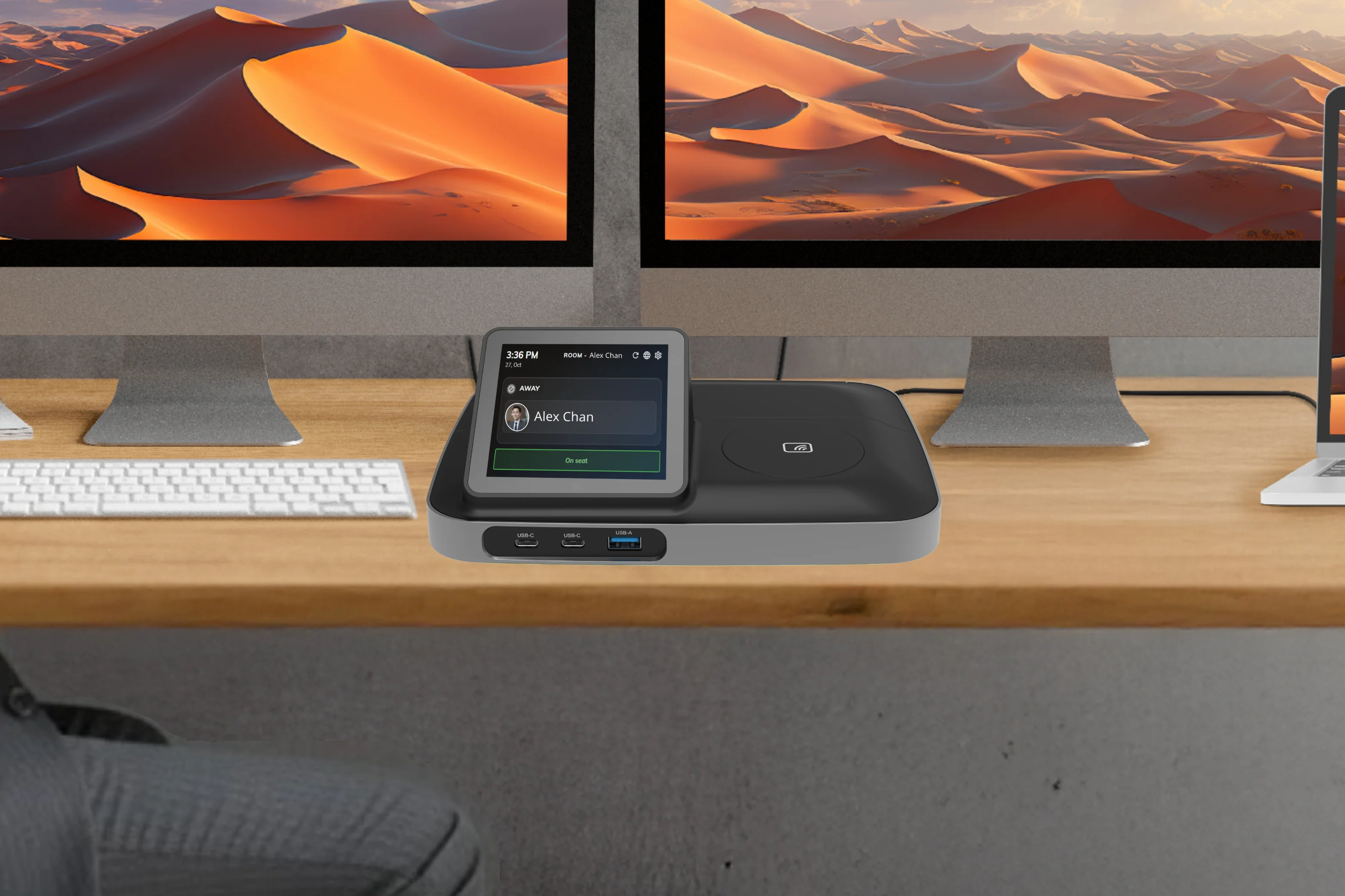 Qbic TDD-1000 BookBuddy Connect in use